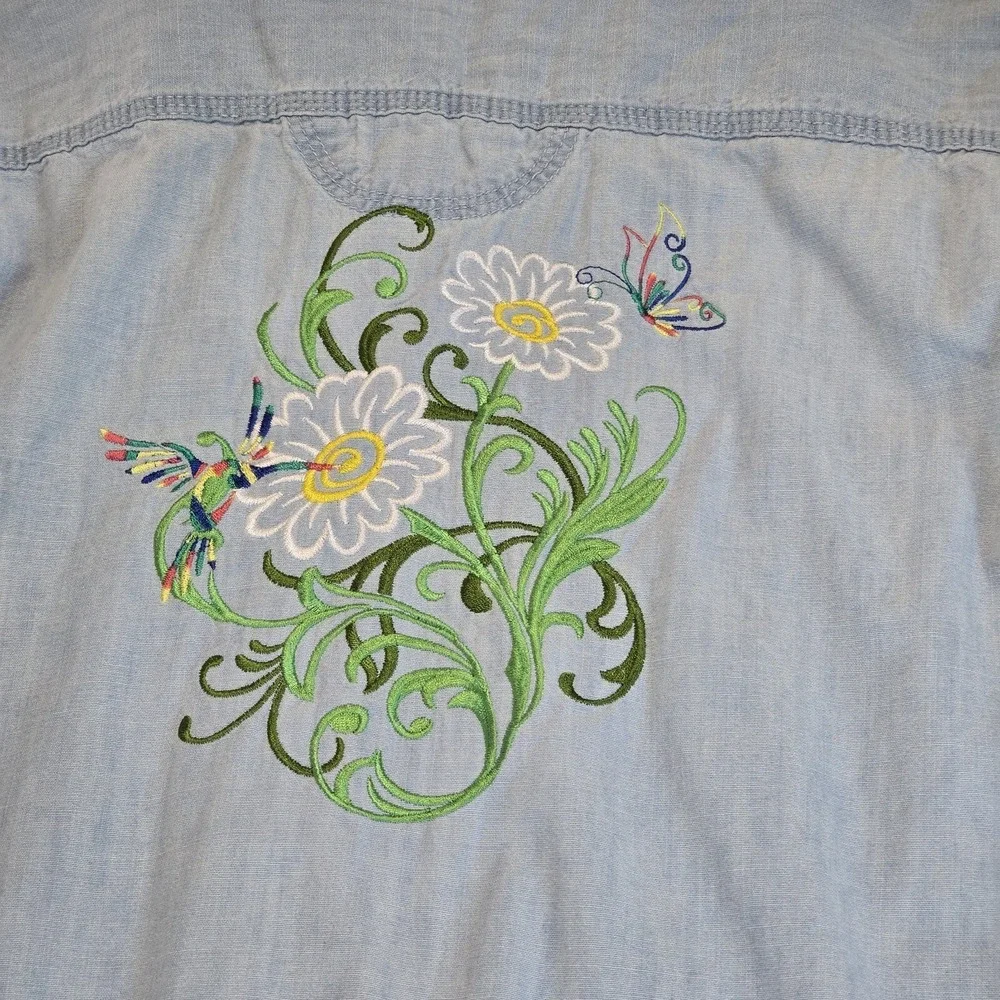 Free‎ Assembly Button Down Shirt Womens L Blue Floral Embroidered Cottagecore